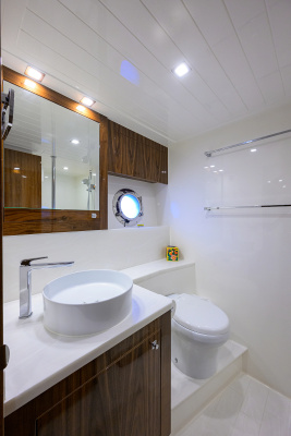 54ft Riviera Yacht For Sale