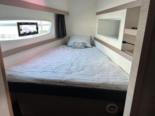 Monarch 40ft Fountaine Pajot Yacht For Sale