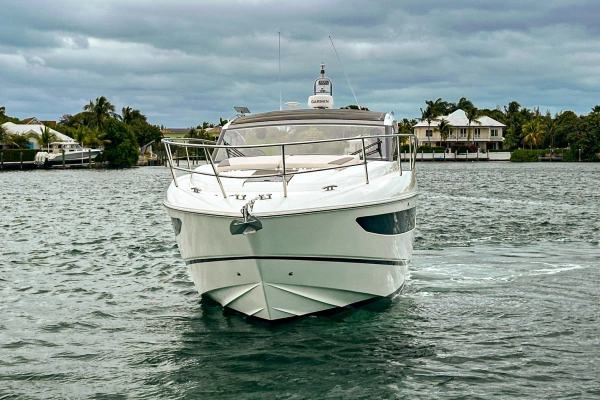 2025 Princess 40