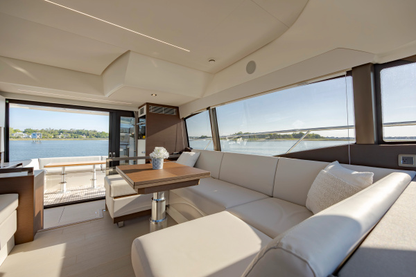 460 46ft Prestige Yacht For Sale