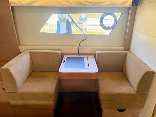 2017 Prestige 56