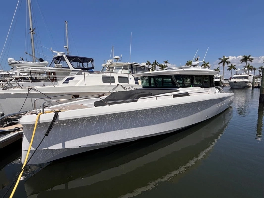45-ft-Axopar-2022-45 XC Cross Cabin-Loggerhead Bradenton Florida United States  yacht for sale