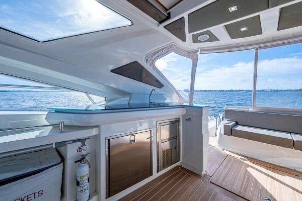 2012 Cranchi 56