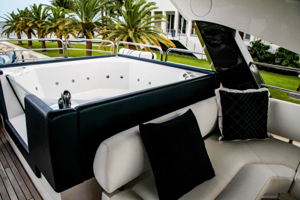 Sunseeker 28 Metre Yacht Yacht For Sale