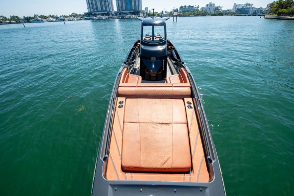 2020 Sunseeker 38