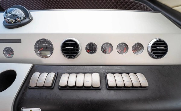 2019 Fairline 53