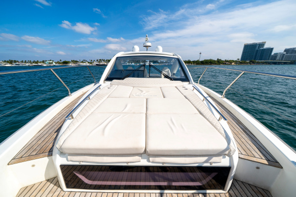 43ft Jeanneau Yacht For Sale