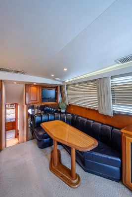 1998 Viking 47