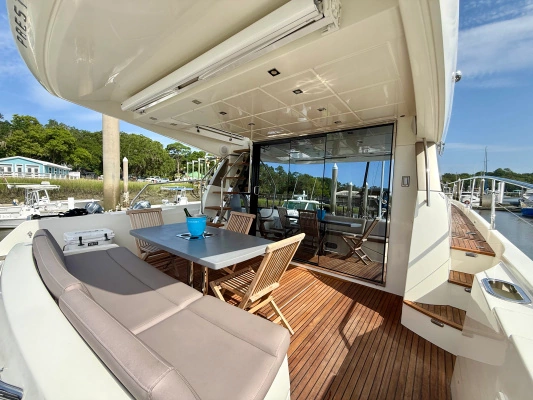 2017 Prestige 56