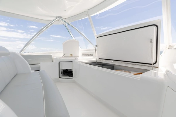 2023 Viking 72