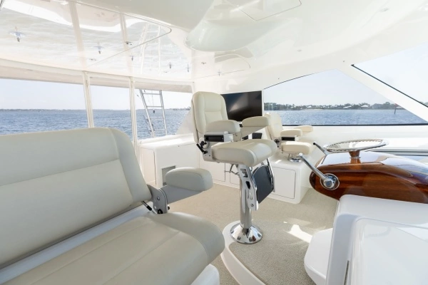 2018 Viking 52