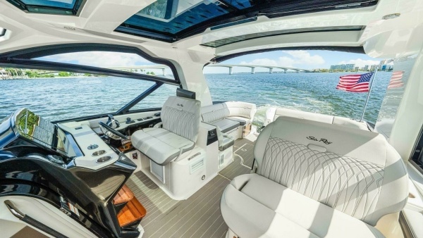 Golden Ticket 37ft Sea Ray Yacht For Sale