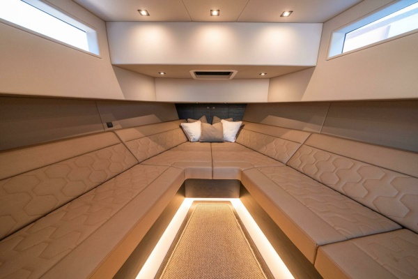 PHARMASEA 45ft Vanquish Yachts Yacht For Sale