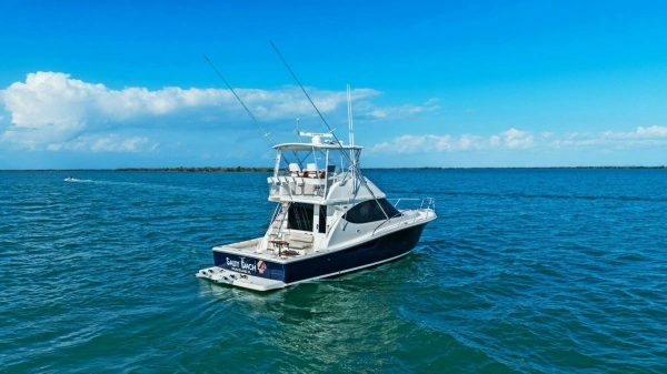 2013 Tiara Yachts 39