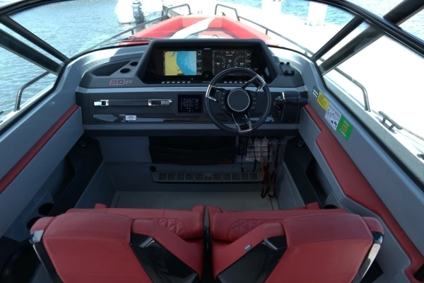 2023 Axopar 31