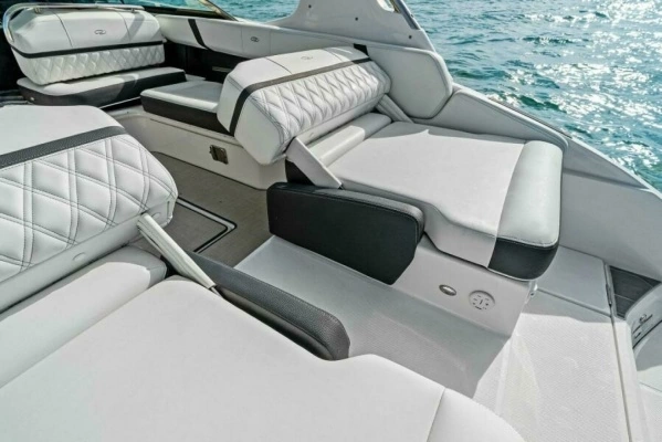 2023 Regal 29