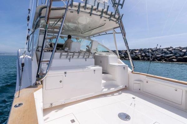 2005 Cabo 40