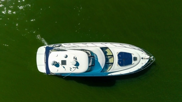 2006 Sea Ray 52