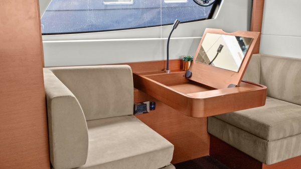 YACHTWAVE 50ft Prestige Yacht For Sale