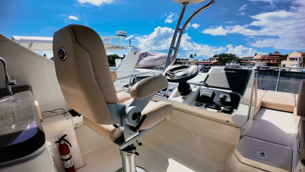 INCOGNITO 59ft Sea Ray Yacht For Sale