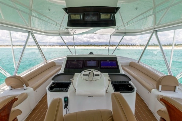 2015 Viking 70