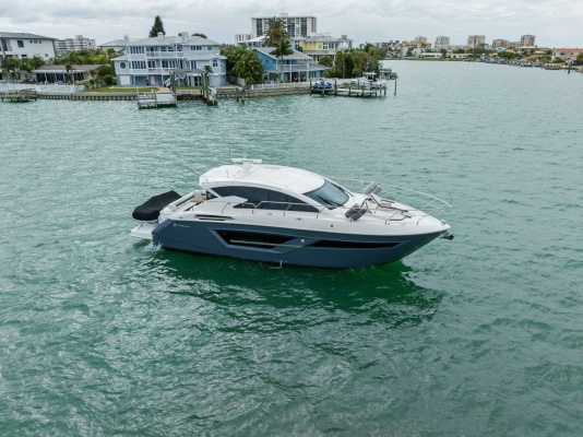 Sweet Caroline 46ft Cruisers Yachts Yacht For Sale