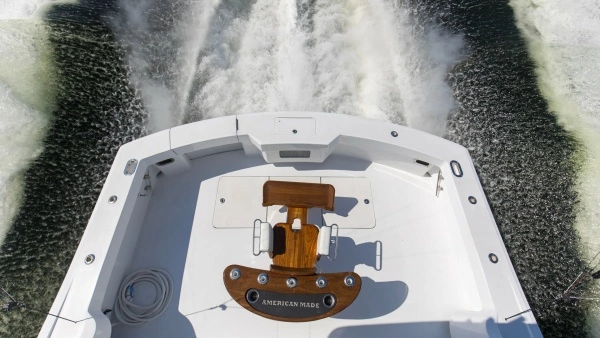 Hatteras 54 Convertible Yacht For Sale