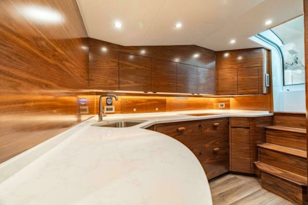 Viking 54 Sport Deck - Galley