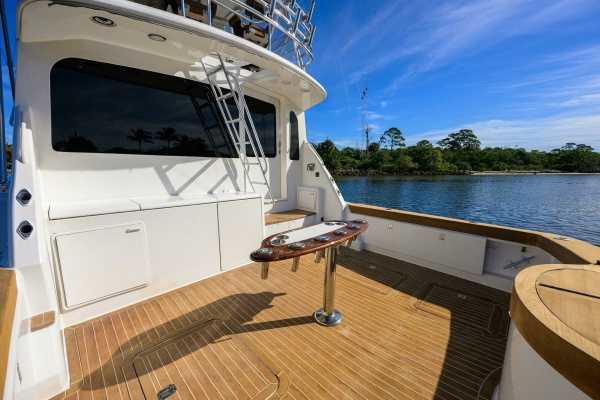 HOOK EM DANO 57ft Ocean Yachts Yacht For Sale