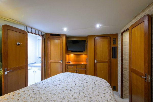 MEMBERS ONLY 56ft Ocean Yachts Yacht For Sale