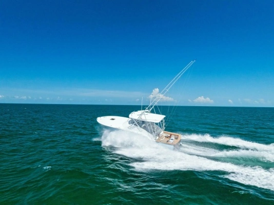 2018 Custom Carolina 35