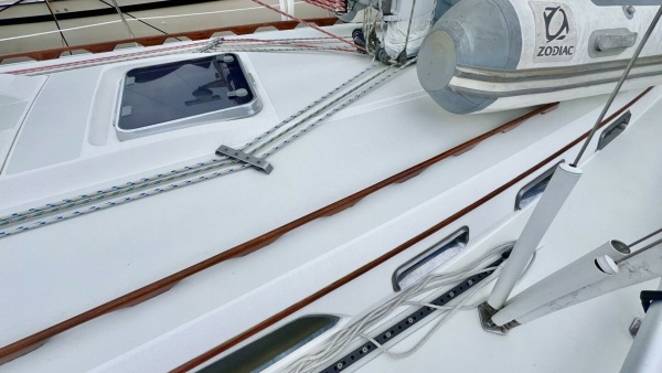 VELA DARE II 40ft Sabre Yacht For Sale