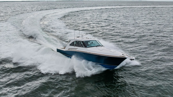 SEA N ME TOO 44ft Hatteras Yacht For Sale