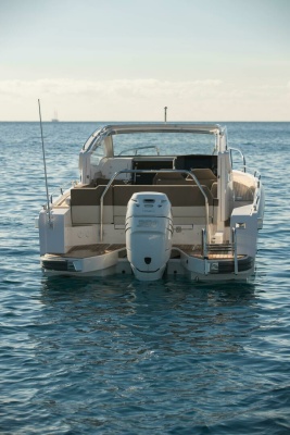Nimbus Weekender 9 Transom