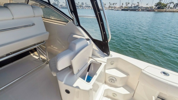 SWIFT SERENITY 38ft Fountain Yacht For Sale