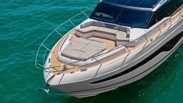 2019 Princess 65
