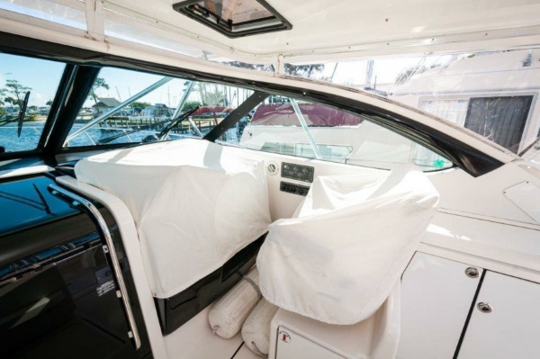 Kingfisher 42ft Tiara Yachts Yacht For Sale