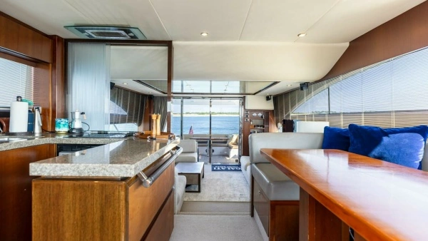 2011 Princess 64