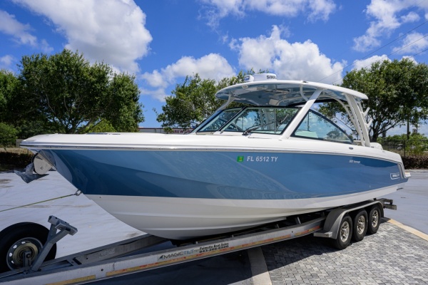 Boston Whaler 32 - Veronica