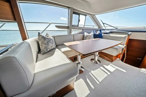 2023 Princess 50