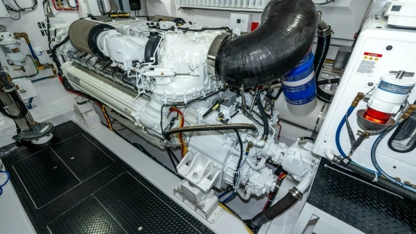 Viking 90C Yacht For Sale