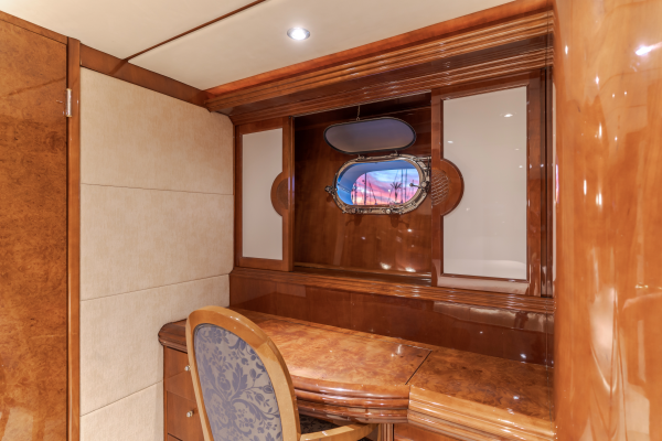 Active Octo 104ft Destiny Yacht For Sale