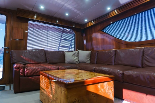 Sinyorita Salada 60ft Hatteras Yacht For Sale