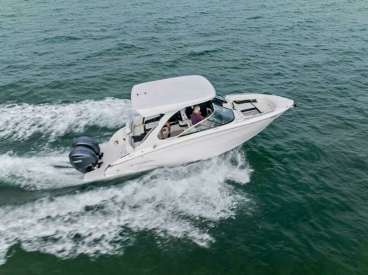 29ft Regal Yacht For Sale