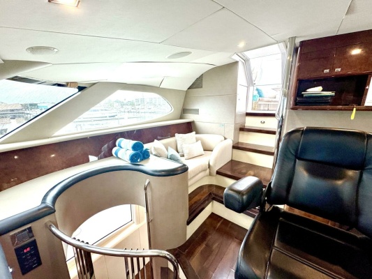 Serendipity 94ft Lazzara Yachts Yacht For Sale