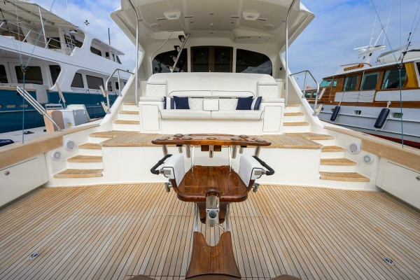 SPECULATOR 92ft Viking Yacht For Sale