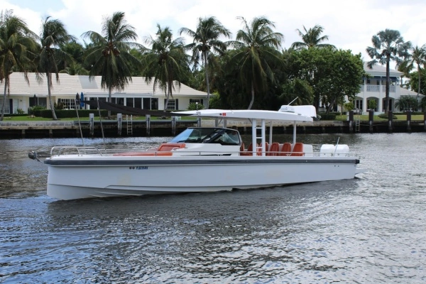 37-ft-Axopar-2017-37 Sun Top- Delray Beach Florida United States  yacht for sale