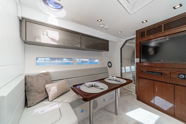 ADAMAS 40ft Schaefer Yacht For Sale