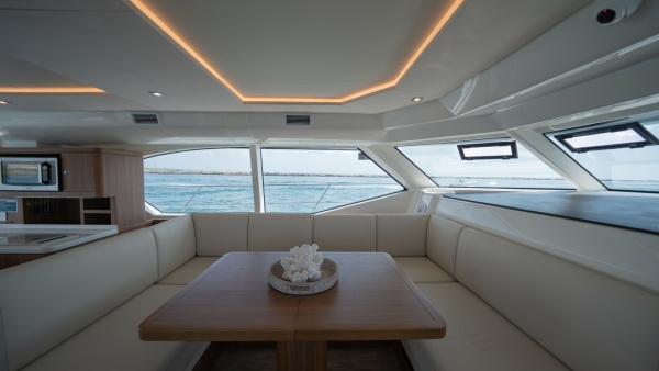 Hey Beautiful 44ft Aquila Yacht For Sale