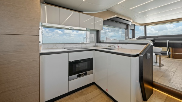 ANDIAMO 58ft Absolute Yacht For Sale
